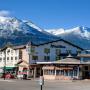 Hotels - Jasper, Whistler's Inn
