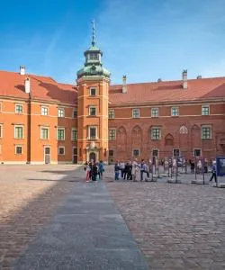 Một trong những địa danh được ghé thăm nhiều nhất ở Warsaw.