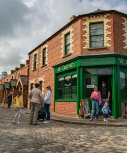 One of the most visited landmarks in Holywood. 