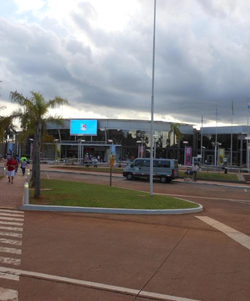 Salah satu landmark yang paling sering dikunjungi di Puerto Iguazu.