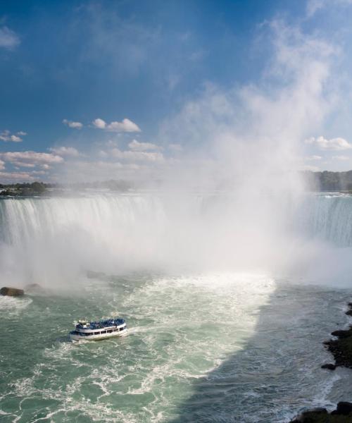 Viens no populārākajiem apskates objektiem pilsētā Niagarafolsa.