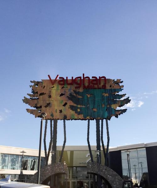 Yksi suosituimmista maamerkeistä kohteessa Vaughan.