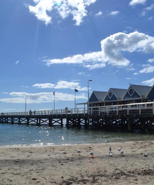 Et av de mest besøkte landemerkene i Busselton.