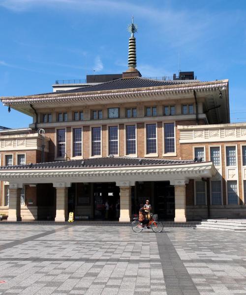 Одна из самых посещаемых достопримечательностей города Нара.