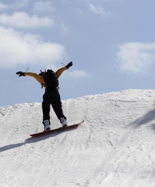 많은 방문객들이 찾는 덜루스의 인기 랜드마크.