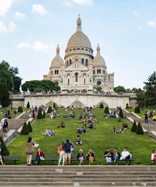 Одна из самых посещаемых достопримечательностей города Париж.