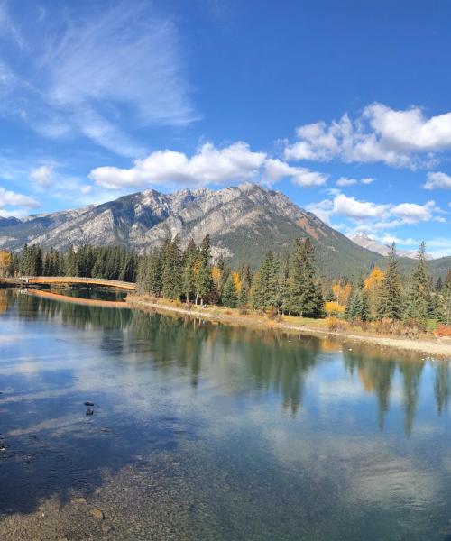 Yksi suosituimmista maamerkeistä kohteessa Vaughan.
