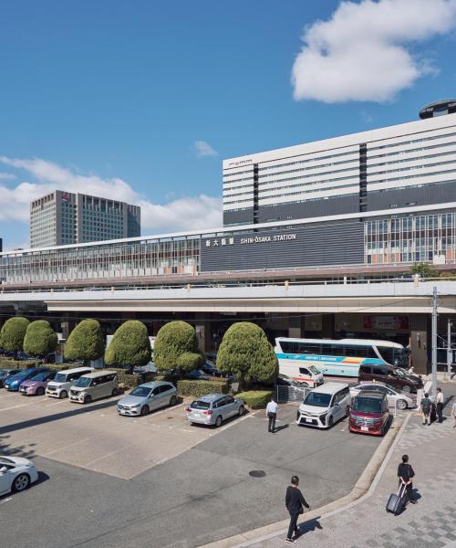 Osaka'daki en çok ziyaret edilen simge yapılardan biri. 