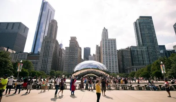 The 10 best hotels near Cloud Gate - The Bean in Chicago, United 