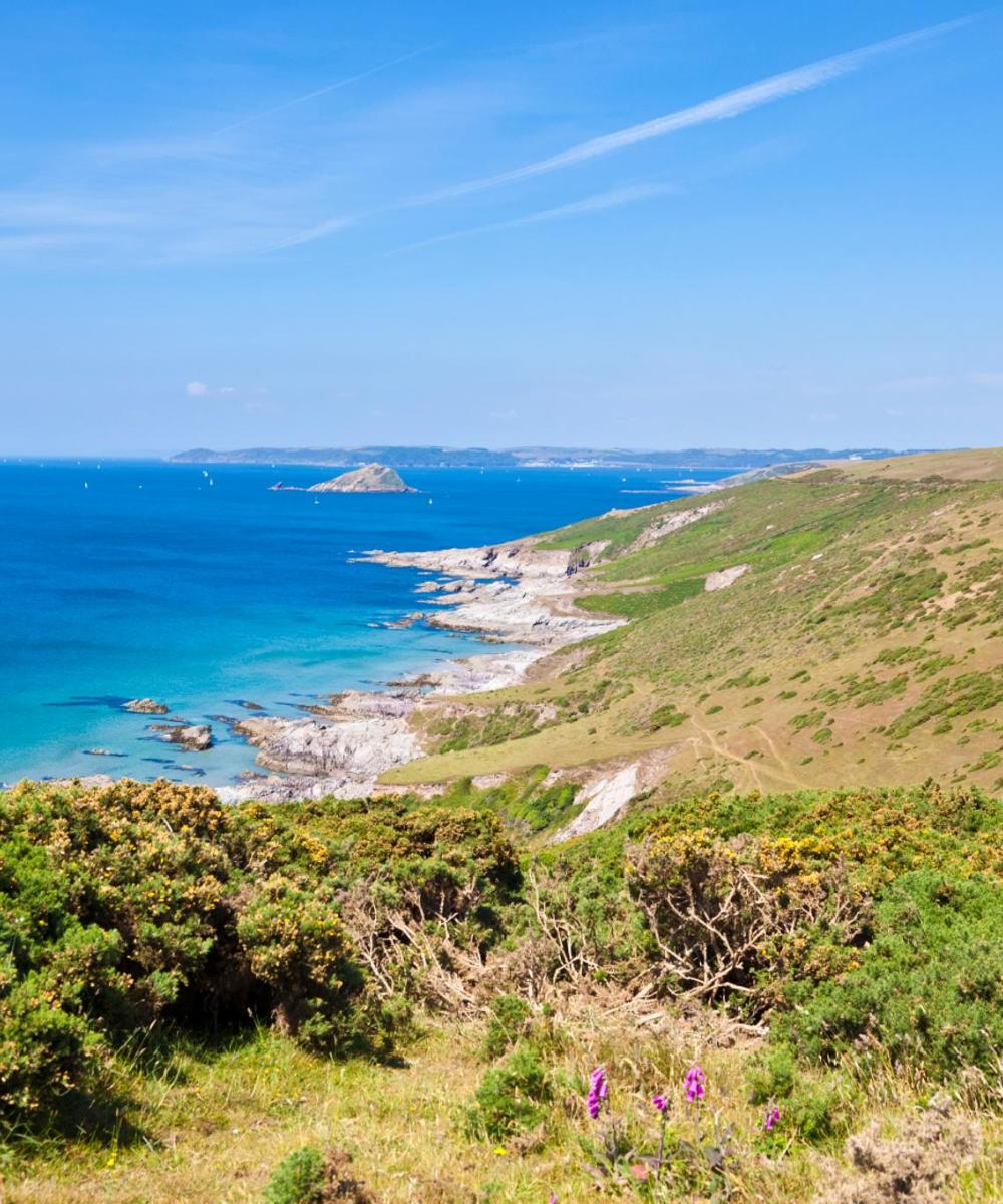 Book cheap flights to Devon – Booking.com