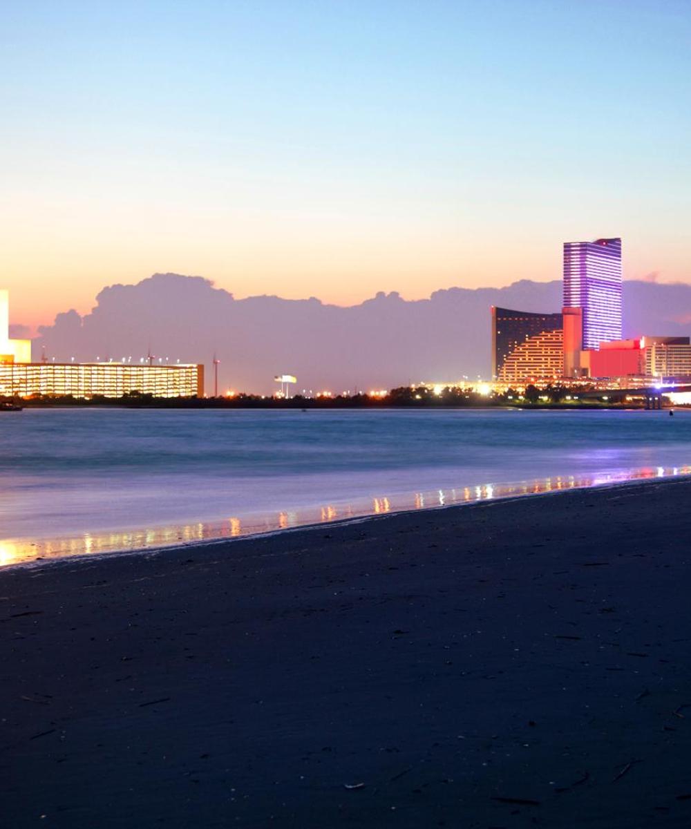 Book cheap flights to New Jersey