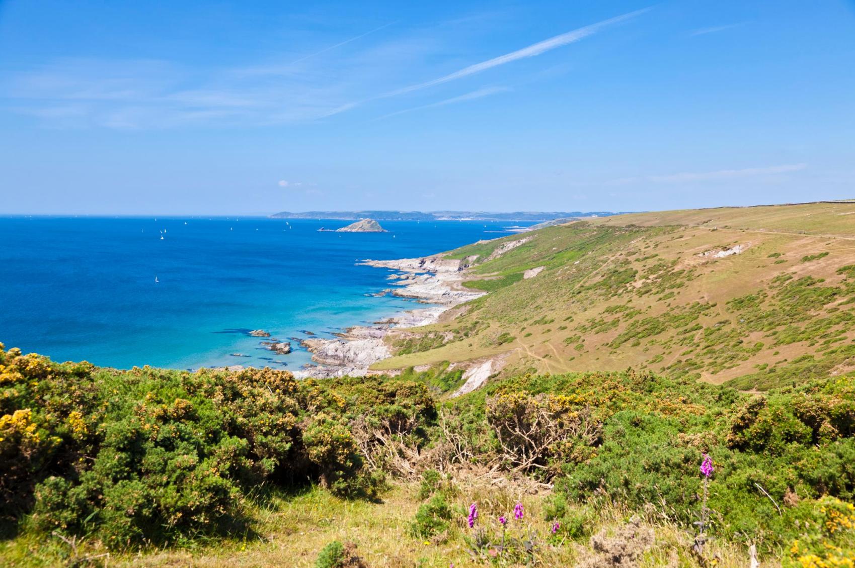 Book cheap flights to Devon – Booking.com