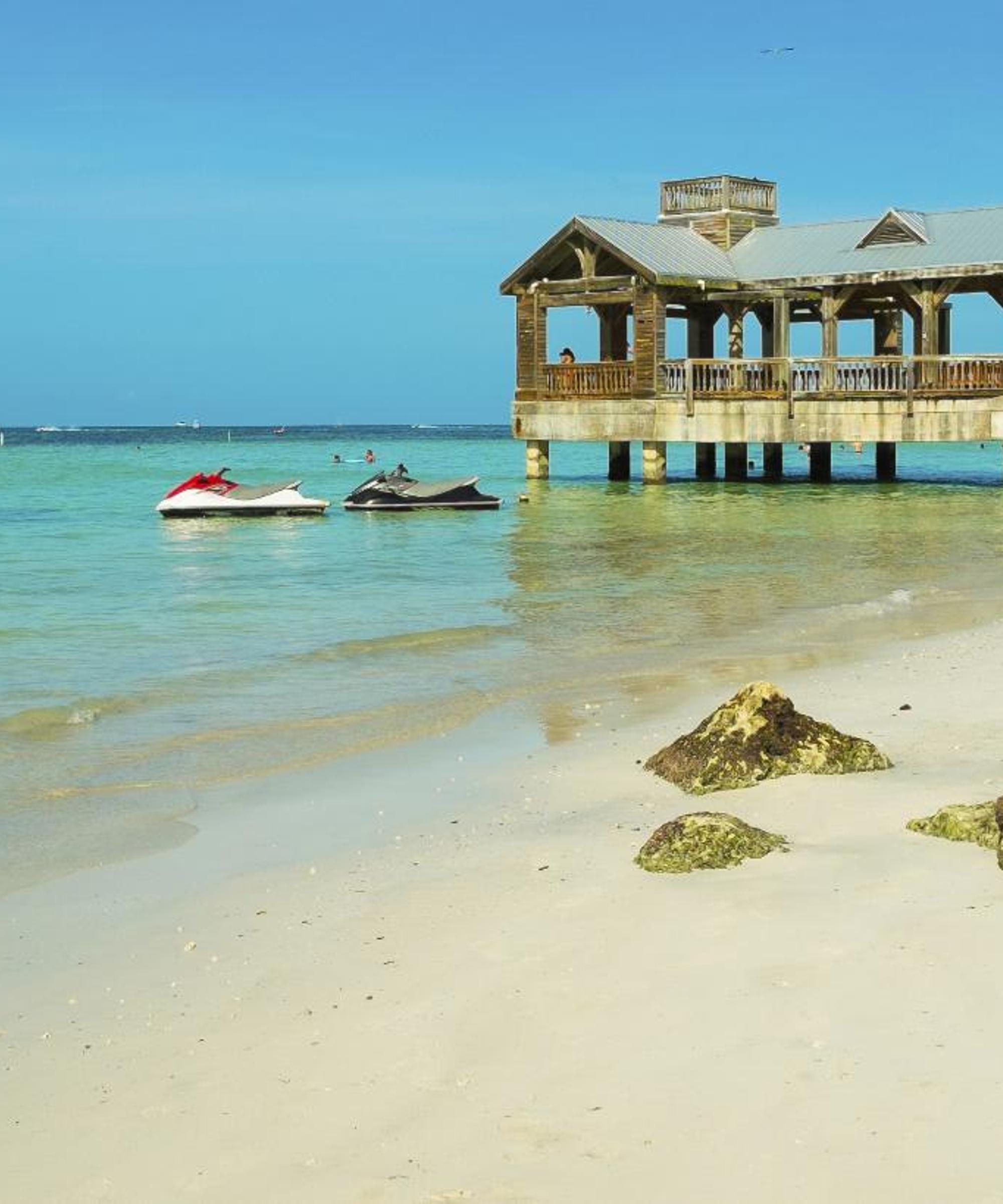 Book cheap flights to Florida Keys