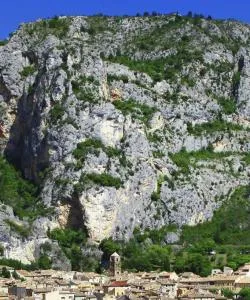 A beautiful view of Route de la Lavande
