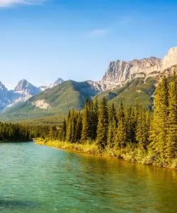 Όμορφη θέα της περιοχής Canmore Region