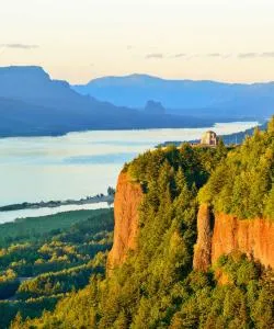 A beautiful view of Columbia River Gorge.