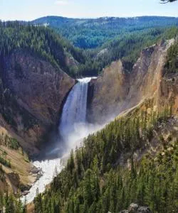A beautiful view of Yellowstone