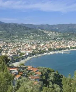 Όμορφη θέα της περιοχής Riviera dei Fiori