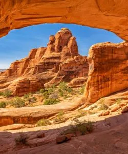 A beautiful view of Arches National Park.
