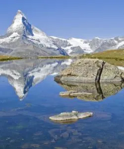 瓦莱州的美景