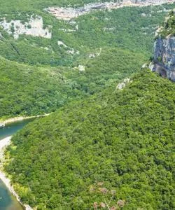 Una bonita panorámica de Ardèche