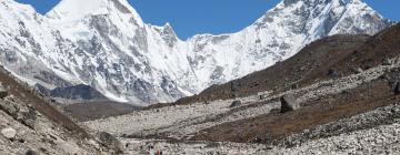 Everest Region bölgesine uçuşlar