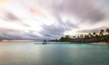 Flights to Rangiroa