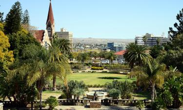 Mga flight papuntang Windhoek West