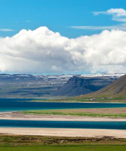 Ein schöner Blick auf die Region Westfjorde