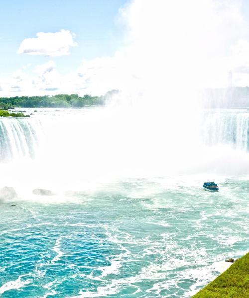 A beautiful view of Niagara Falls