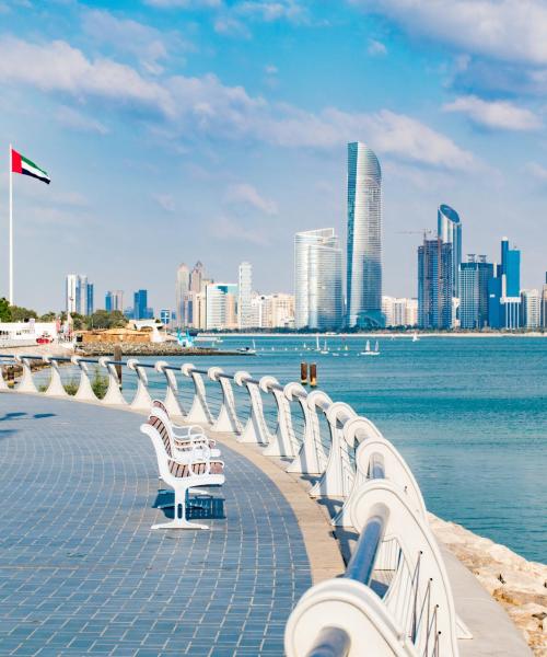 Krásný pohled na region Abu Dhabi Emirate