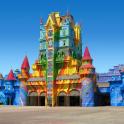 迪士尼城堡建筑色彩缤纷