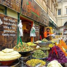 a market with many different types of fruits and vegetables
