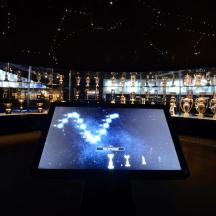 จอโทรทัศน์ที่มีภาพกาแล็กซี
