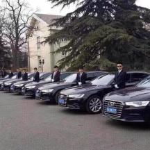 a line of cars lined up in a row