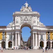 a large monument in front of a building