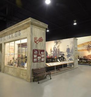 博物馆里一座小型建筑的展览