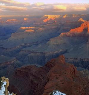 pohled na Grand Canyon při západu slunce