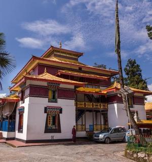 a building with a cross on top of it