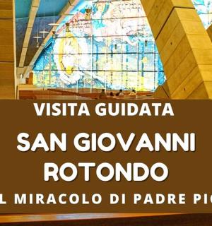 教堂里有彩色玻璃窗的标志