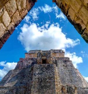 a view of the top of a pyramid