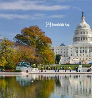 国会大厦前有池塘的图片