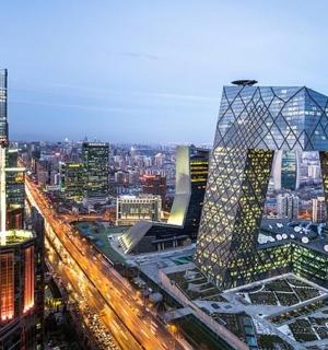 带有建筑物的城市夜景