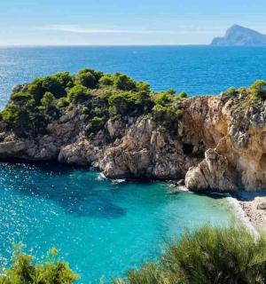 海洋中央的一个小岛