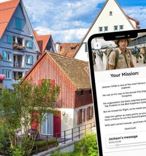 一部带有房屋照片的手机