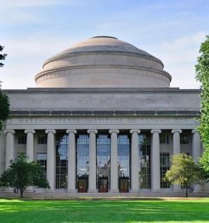 顶部有圆顶的建筑物