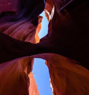 狭缝型峡谷内部景观