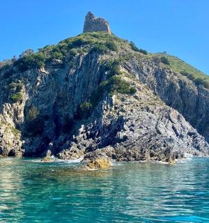 ostrov uprostřed vody