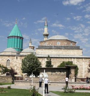 a building with two domes on top of it