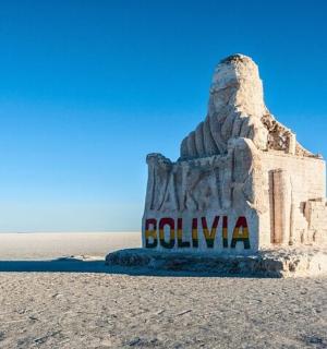 a sand castle in the middle of the desert